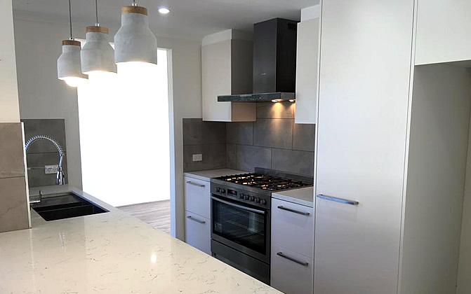 http://Kitchen%20Lights%20Melbourne%20-%20iActive%20Electrical